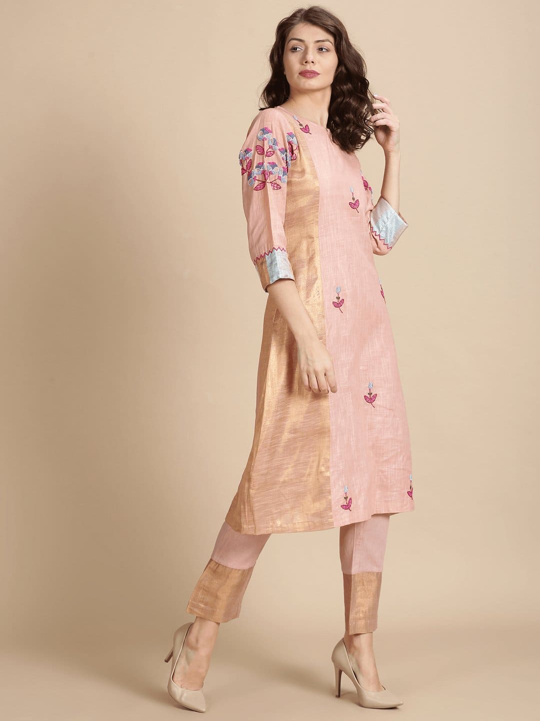 Floral Beads Cluster Work Kurta Set - Peach - Charkha TalesFloral Beads Cluster Work Kurta Set - Peach