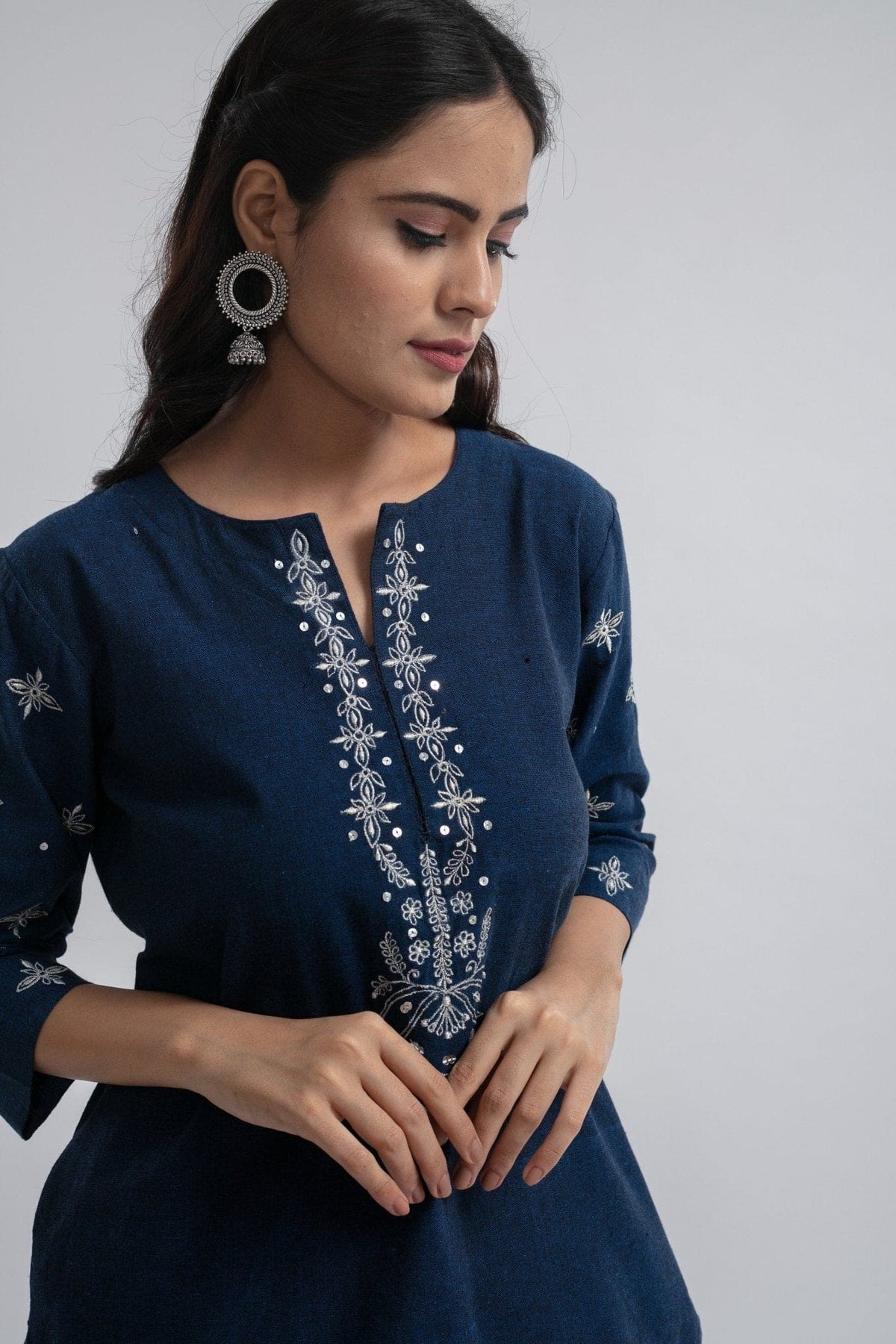 Floral Embroidered Women Kurta Set - Royal Blue Elegance – Charkha Tales