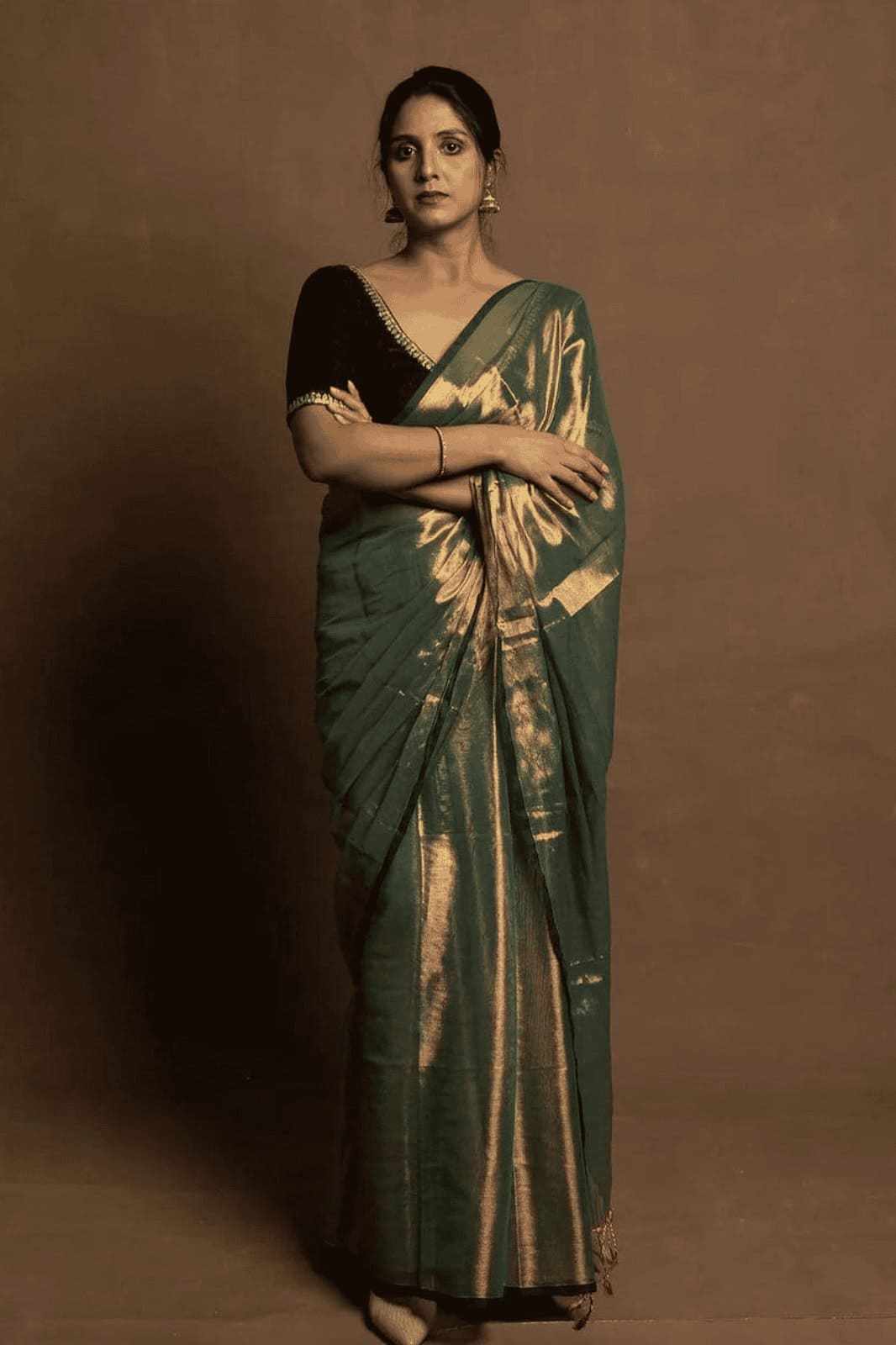 Gold Tissue Chanderi Saree - Green - Charkha TalesGold Tissue Chanderi Saree - Green