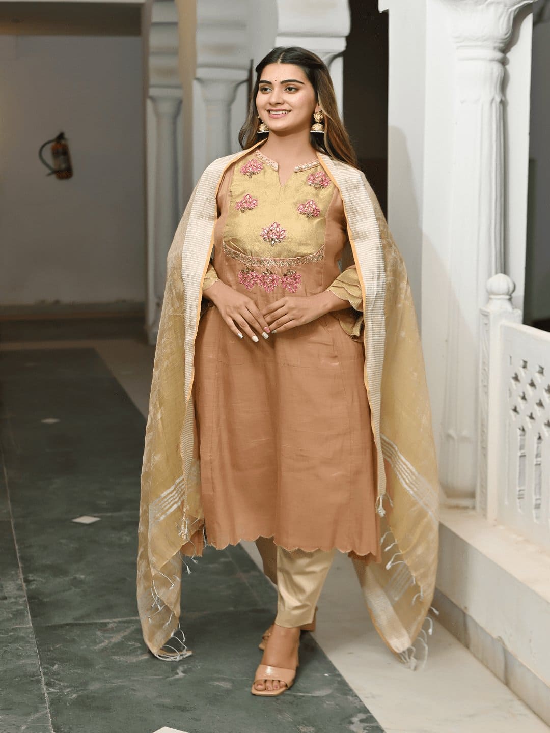 Gotta Compliments Kurta Set - Peach - Charkha TalesGotta Compliments Kurta Set - Peach