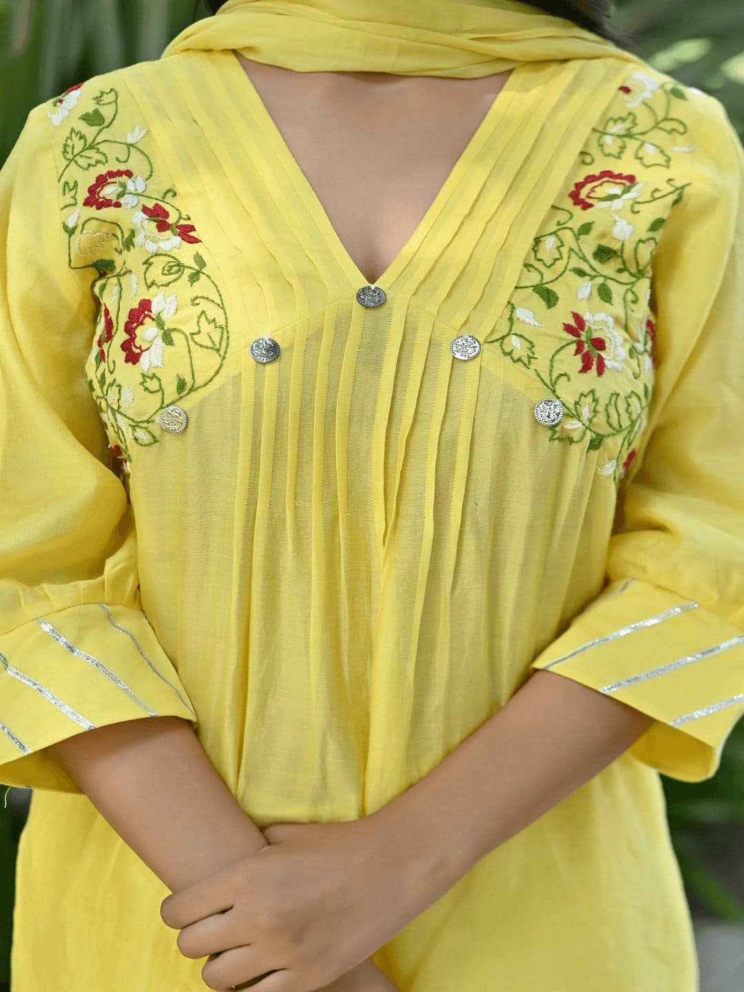 Hand Chikan Work Kurta Set - Yellow - Charkha TalesHand Chikan Work Kurta Set - Yellow