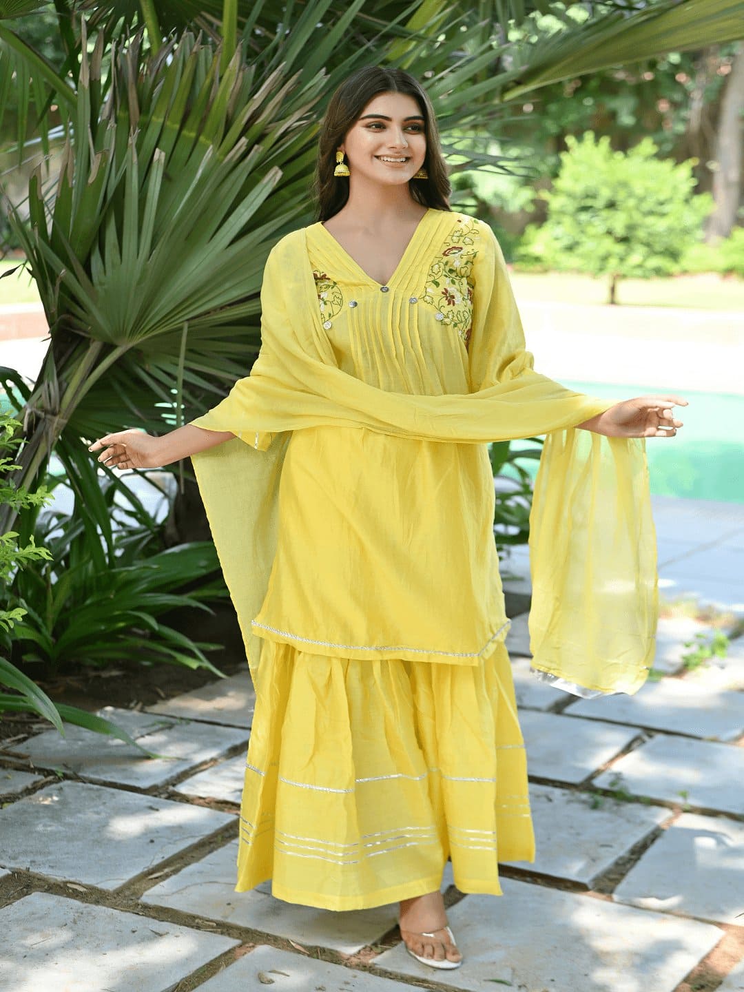 Hand Chikan Work Kurta Set - Yellow - Charkha TalesHand Chikan Work Kurta Set - Yellow