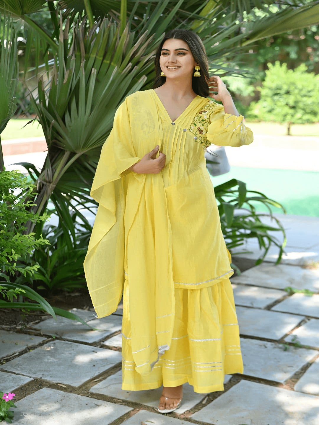 Hand Chikan Work Kurta Set - Yellow - Charkha TalesHand Chikan Work Kurta Set - Yellow