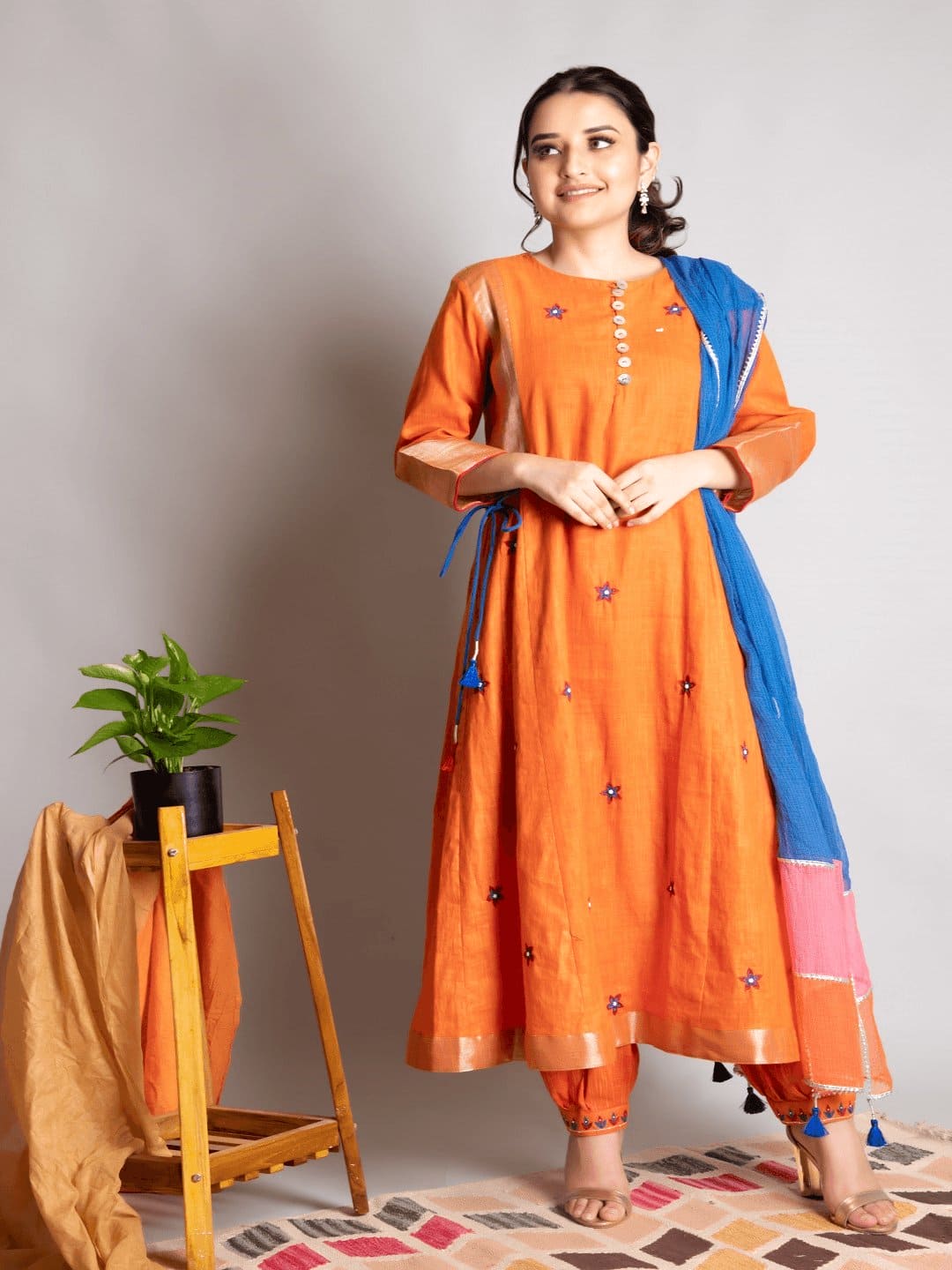 Linen Embroiderd Kurta Set - Rust Orange - Charkha TalesLinen Embroiderd Kurta Set - Rust Orange