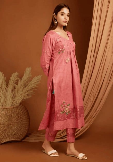 Linen Embroidered Kurta Set - Rose Pink - Charkha TalesLinen Embroidered Kurta Set - Rose Pink