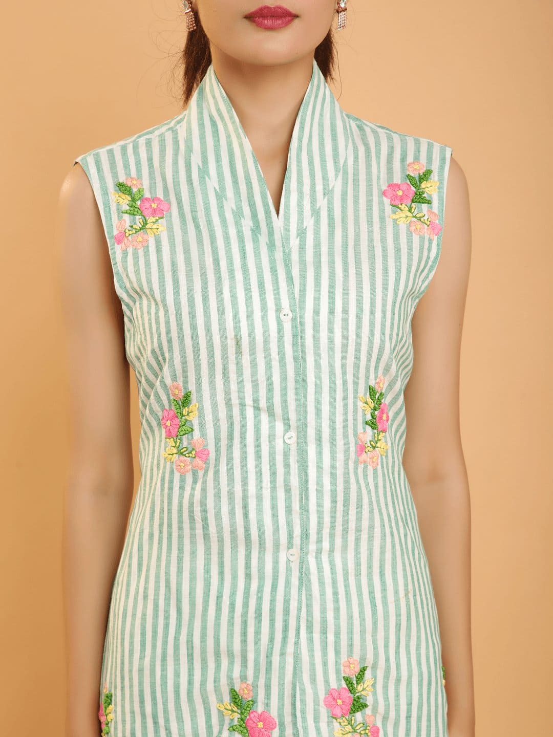 Linen Stripes Embroidered Shrug Set - Green - Charkha TalesLinen Stripes Embroidered Shrug Set - Green