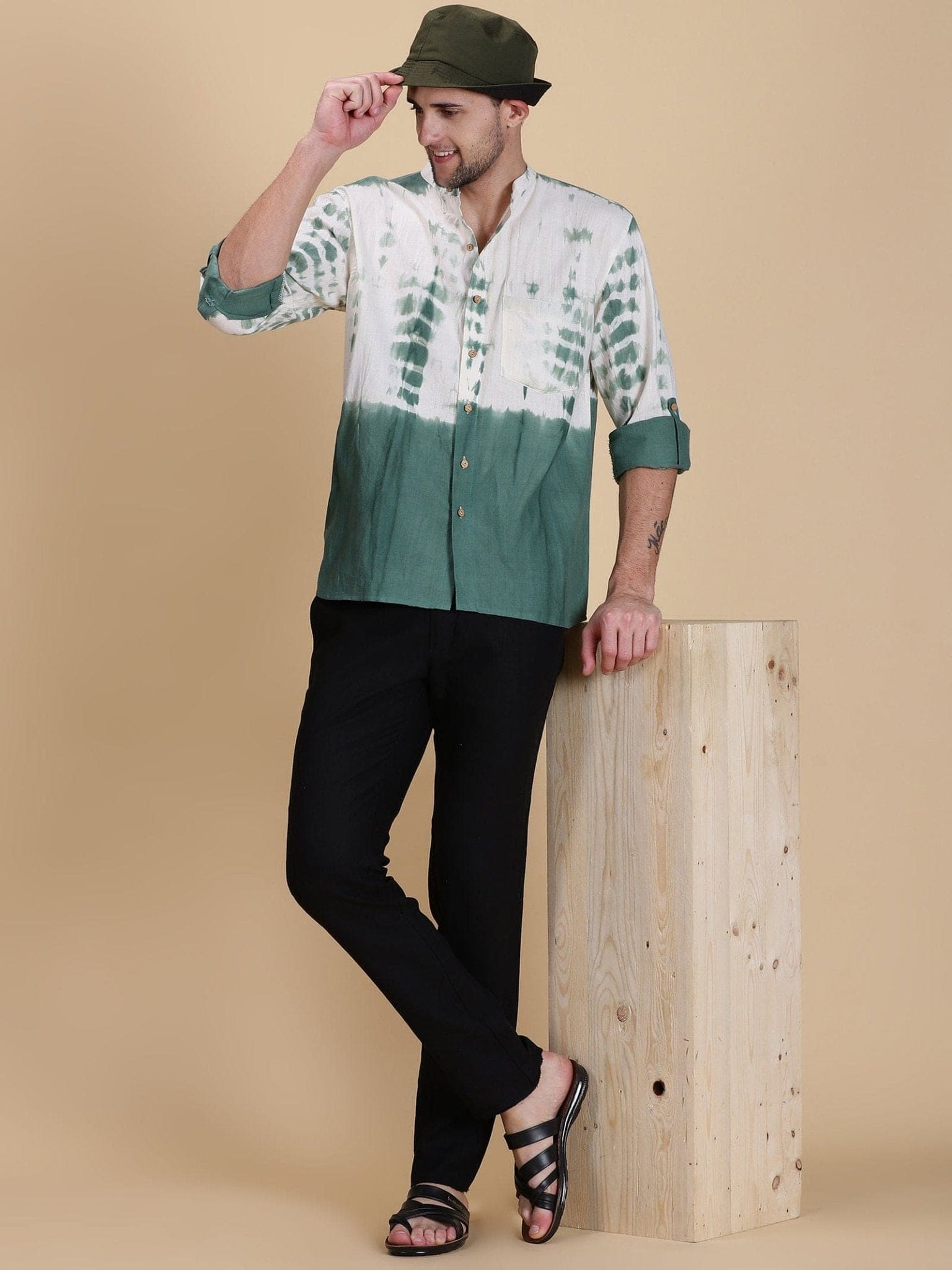 Men Tie Dye Cotton Shirt - Bottle Green - Charkha TalesMen Tie Dye Cotton Shirt - Bottle Green