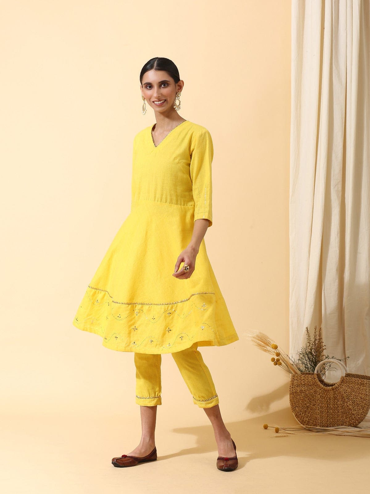Mukaish Work Kurta set - Yellow - Charkha TalesMukaish Work Kurta set - Yellow