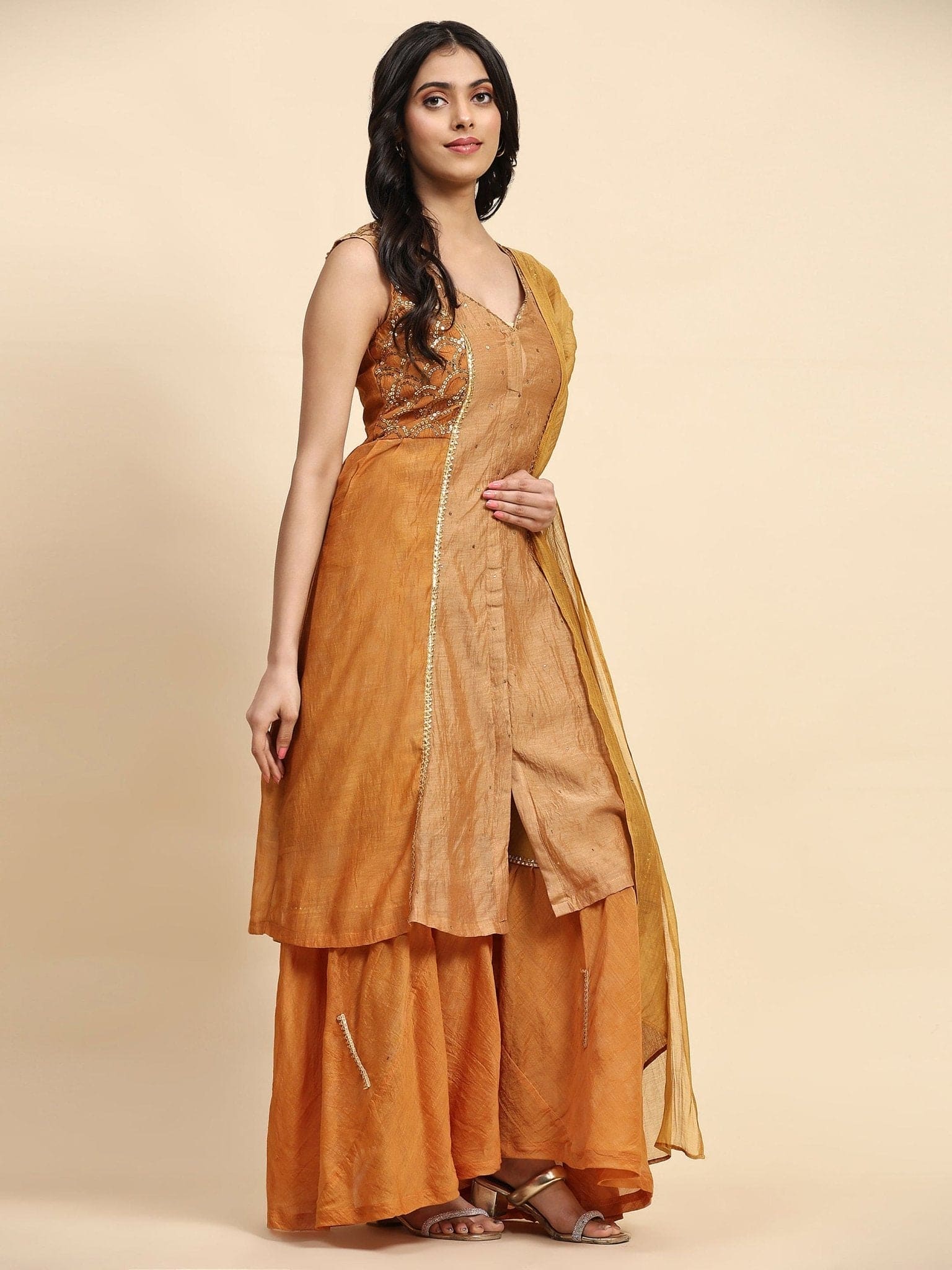 Sequin Chanderi Kurta Set - Mustured - Charkha TalesSequin Chanderi Kurta Set - Mustured