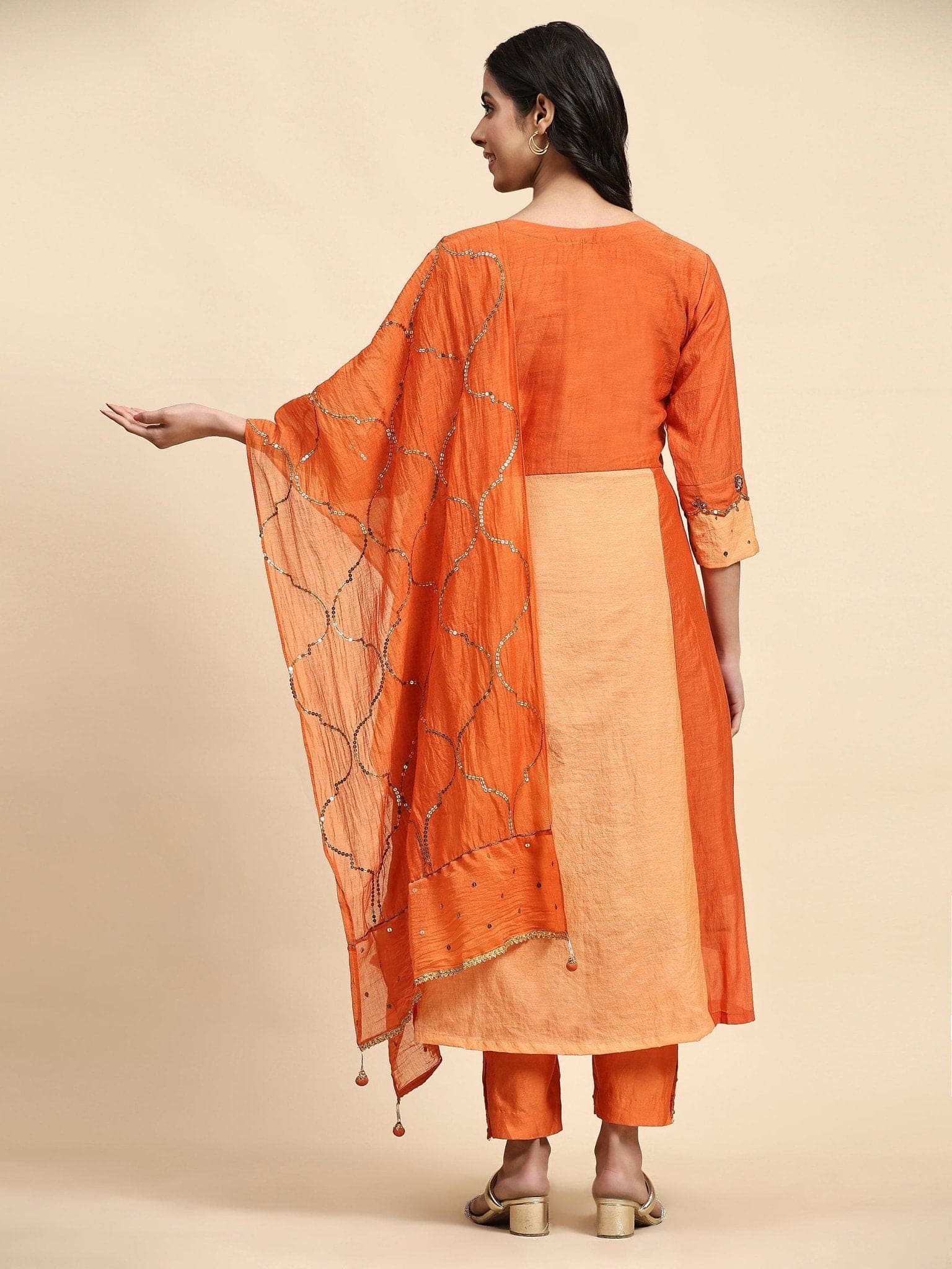 Sequin Chanderi Kurta Set - Orange &amp; Peach - Charkha TalesSequin Chanderi Kurta Set - Orange &amp; Peach
