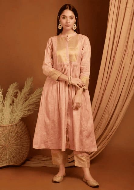Shimmer Linen Kurta Set - Peach - Charkha TalesShimmer Linen Kurta Set - Peach