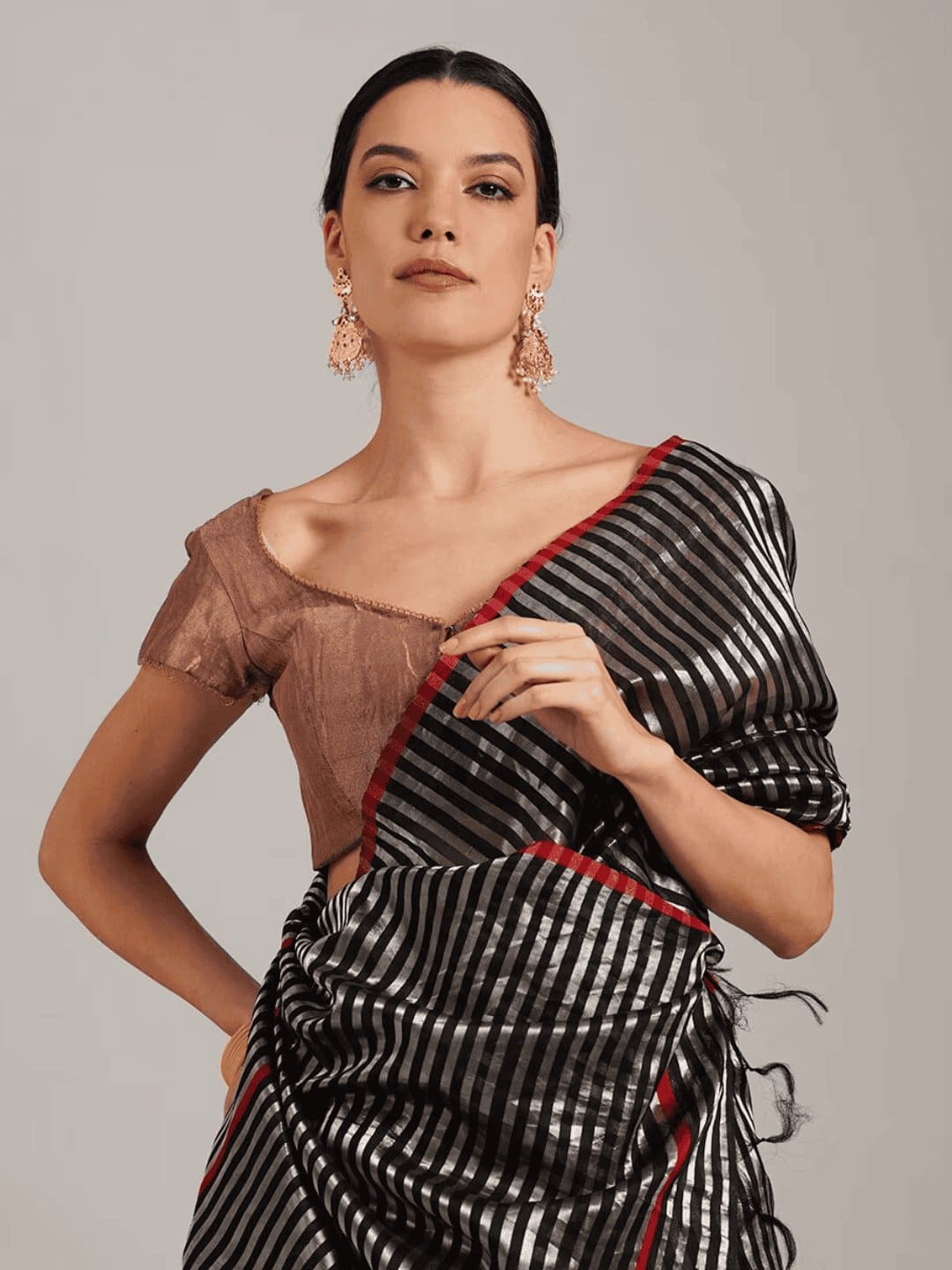 Silk Chanderi Saree - Black - Charkha TalesSilk Chanderi Saree - Black