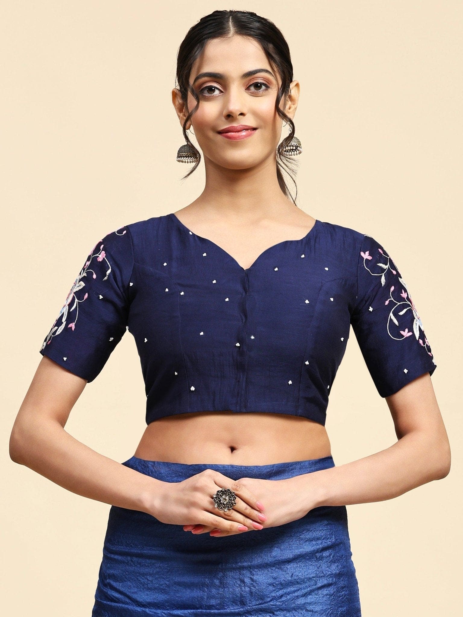 Tussar Silk Saree - Blue & White - Charkha TalesTussar Silk Saree - Blue & White