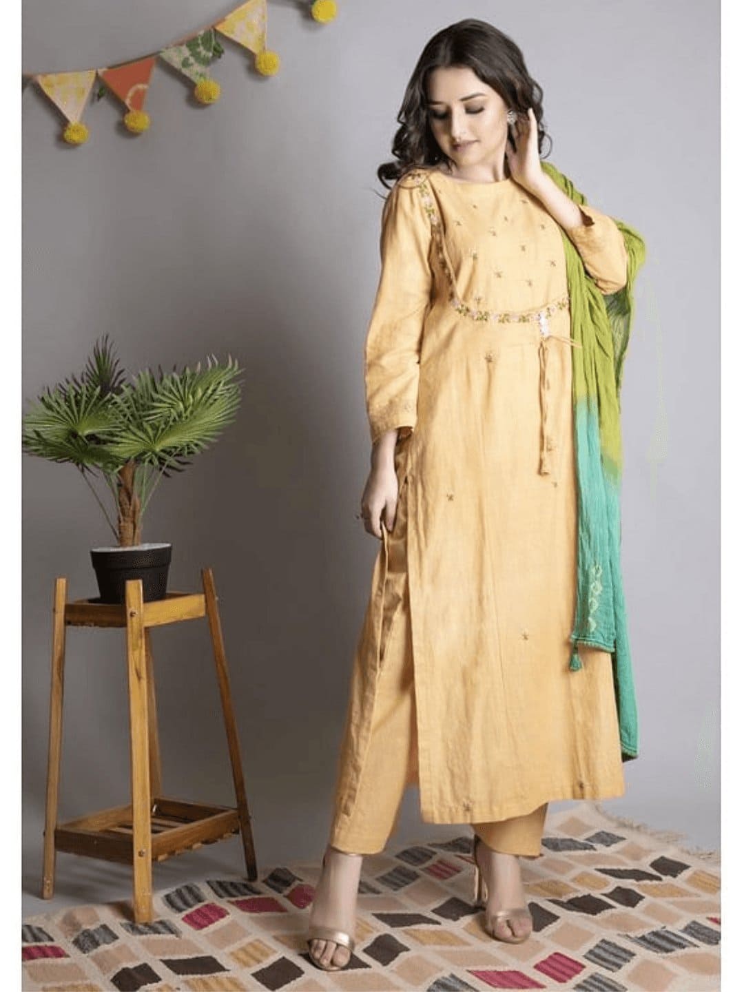 Women Chikankari Kurta Set - Yellow - Charkha TalesWomen Chikankari Kurta Set - Yellow