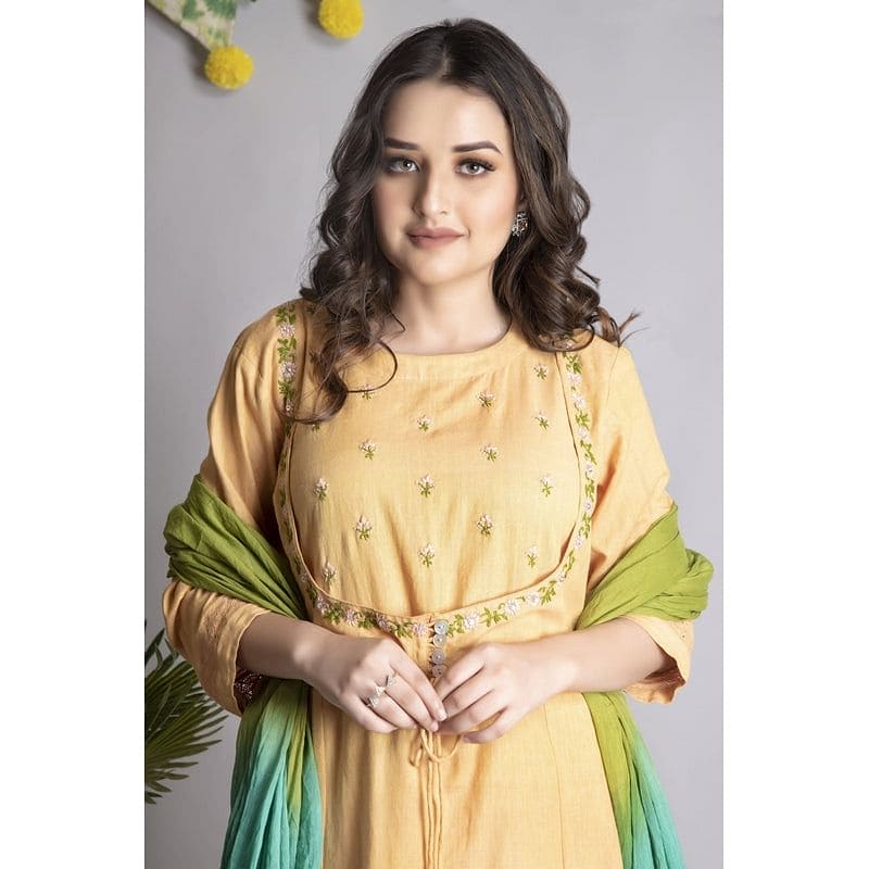 Women Chikankari Kurta Set - Yellow - Charkha TalesWomen Chikankari Kurta Set - Yellow
