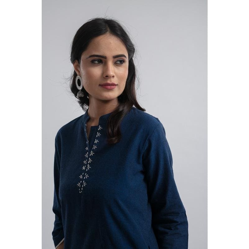 Women Embroidered Kurta Set - Navy Blue - Charkha TalesWomen Embroidered Kurta Set - Navy Blue