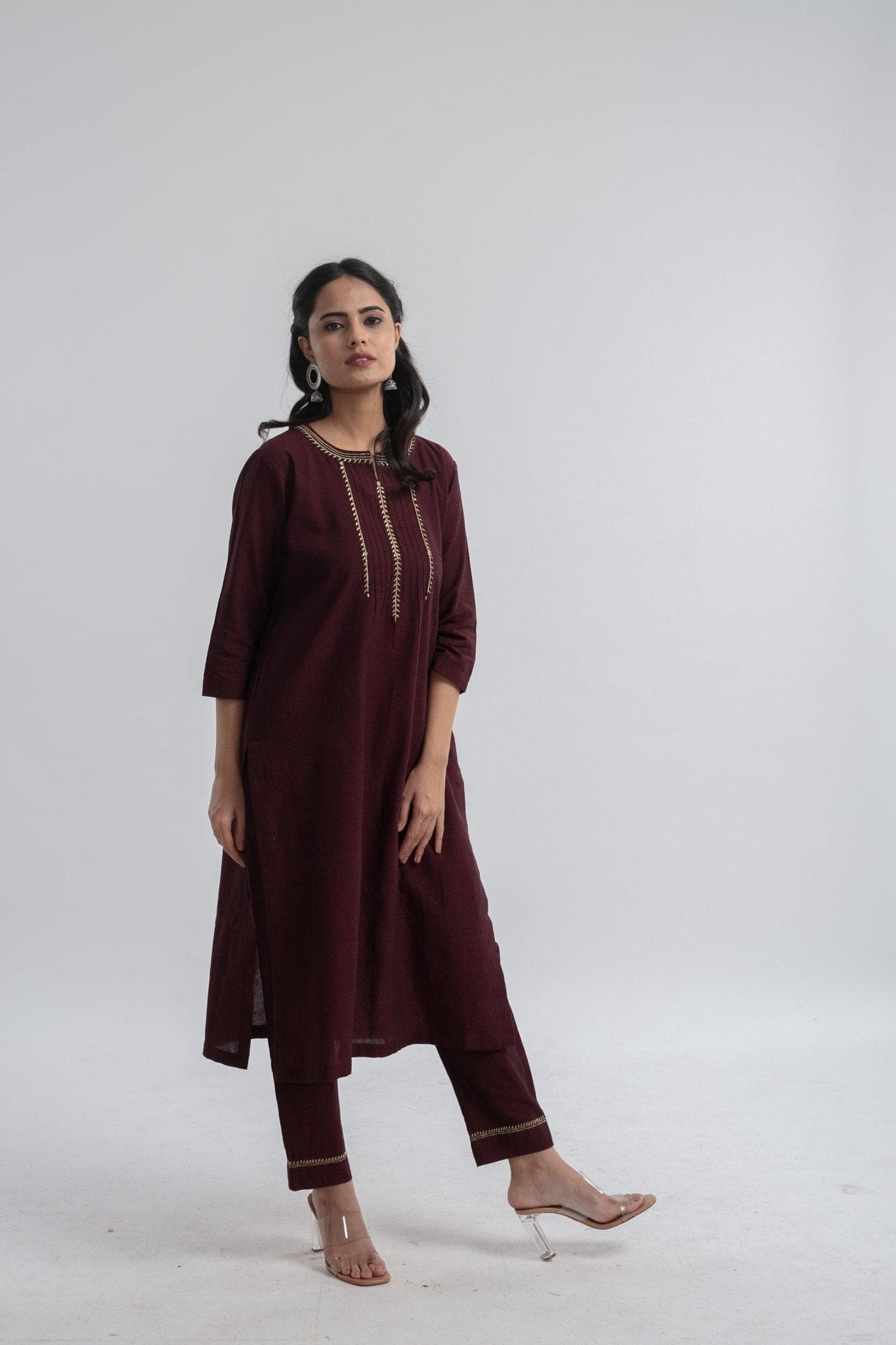 Women Floral Embroidered Kurta Set - Maroon - Charkha TalesWomen Floral Embroidered Kurta Set - Maroon