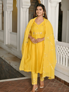 Gotta Chanderi Women Kurta Set - Yellow