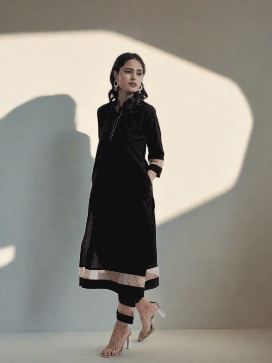 Zari Shimmer Kurta Set - Black Gold - Charkha TalesZari Shimmer Kurta Set - Black Gold